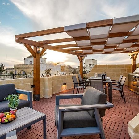 Narcisa - Luxury 3Br Traditional House With Pool, Cinema & Hot Tub Xagħra エクステリア 写真