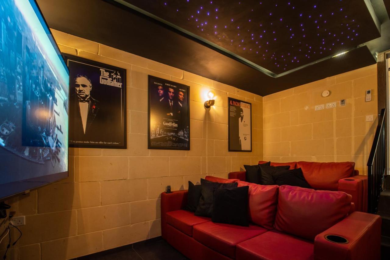 Narcisa - Luxury 3Br Traditional House With Pool, Cinema & Hot Tub Xagħra エクステリア 写真