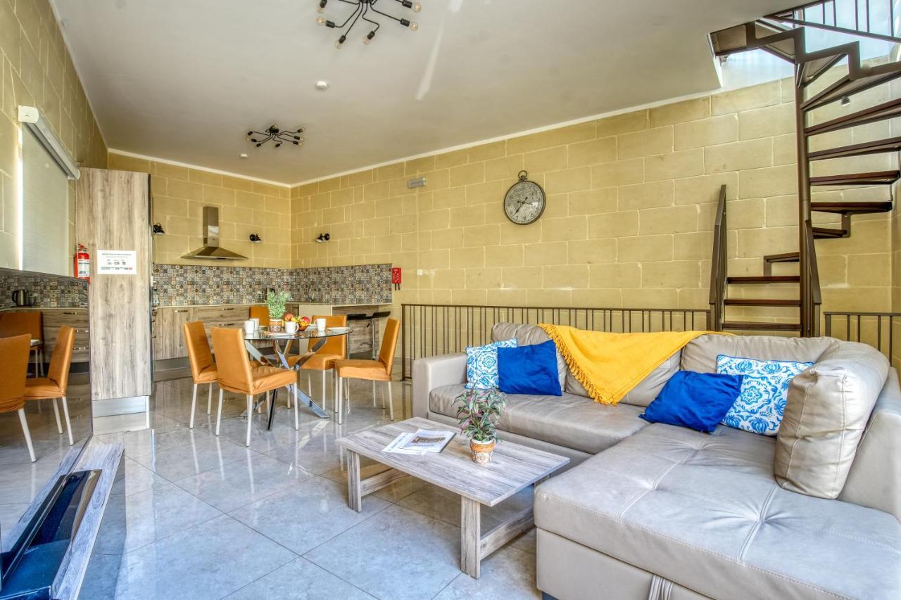 Narcisa - Luxury 3Br Traditional House With Pool, Cinema & Hot Tub Xagħra エクステリア 写真